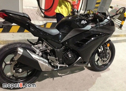 kawasaki2013 Ninja300ԇT