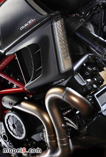 ſĦ܇DucatiDiavelCarbon