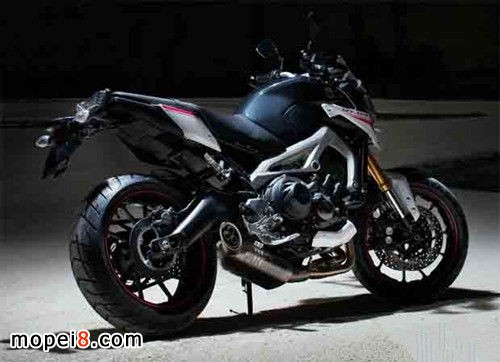 _YAMAHA MT-09